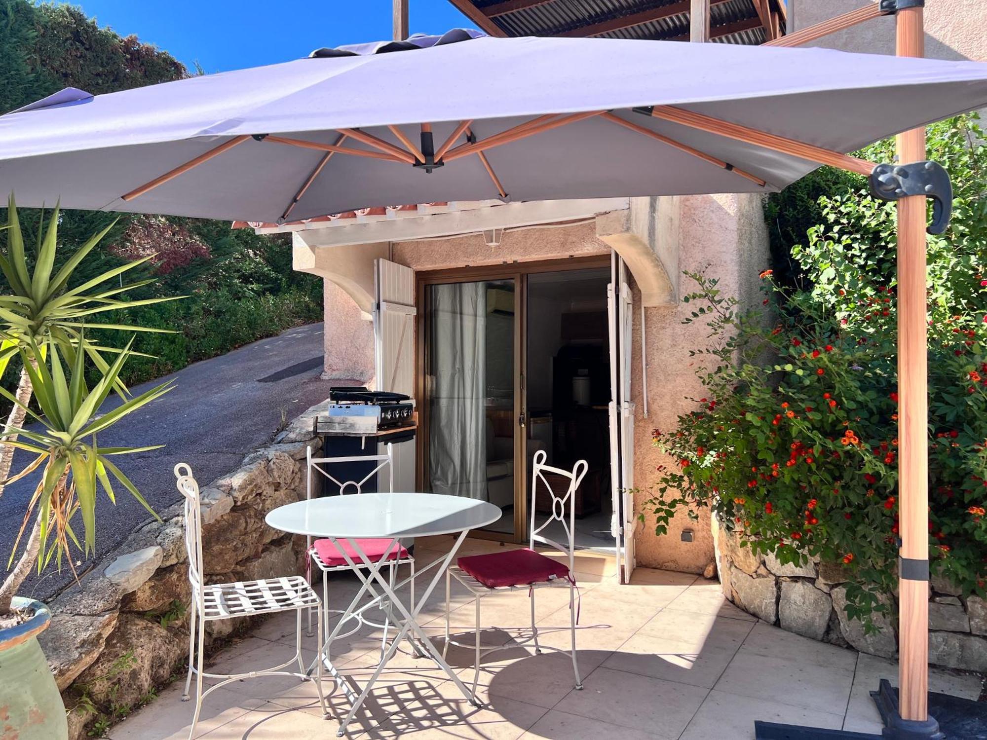 L'oasis-les Issambres Bed & Breakfast *